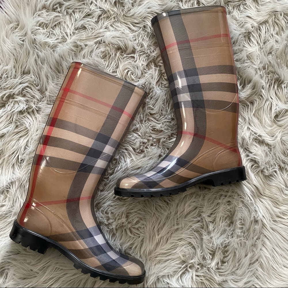 BURBERRY House Check Rain Boot 37